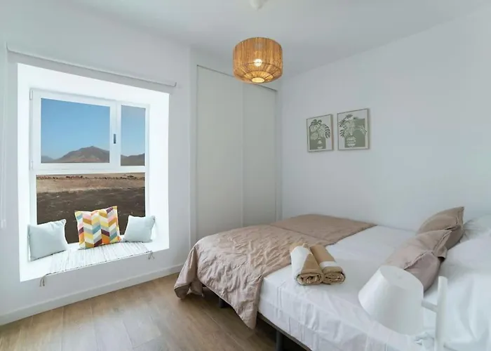 Luxe Verwarmd Zwembad Uitzicht Op De Bergen Rustige Woonwijk ヴィラ